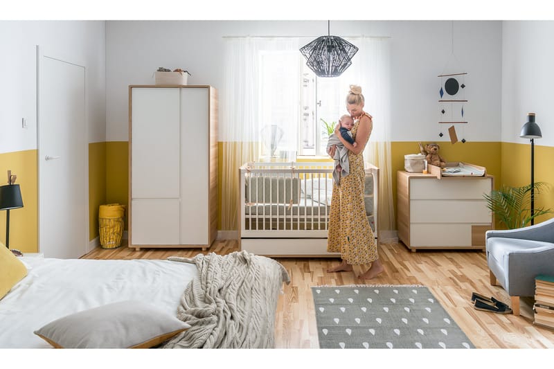 EVOLVE Spjälsäng 70x140 cm Trä/Natur - Ek - Barn & bebis - Barnmöbler - Barnsäng & juniorsäng