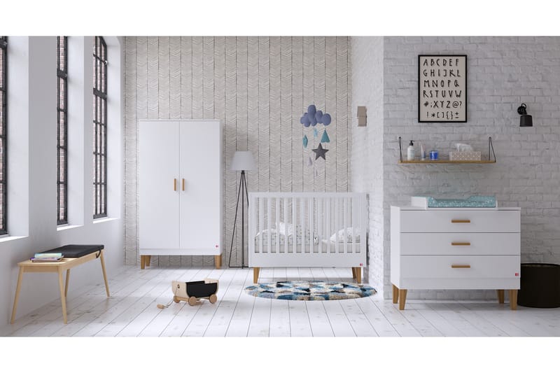 LOUNGE Spjälsäng 60x120 cm Trä/Natur/Vit - Ek/vit - Barn & bebis - Barnmöbler - Barnsäng & juniorsäng