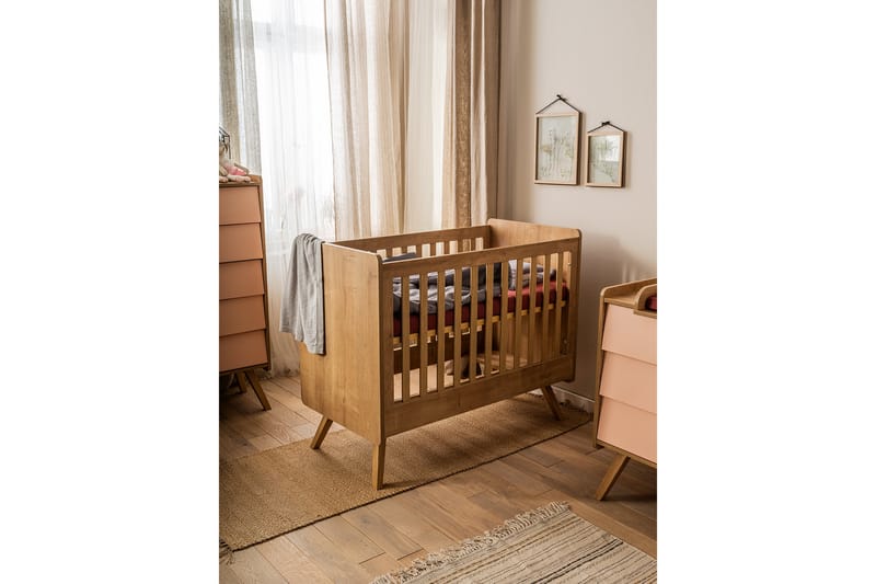 VINTAGE Spjälsäng 60x120 cm Trä/Natur - Brun - Barnsäng & juniorsäng - Spjälsäng - Barnrum