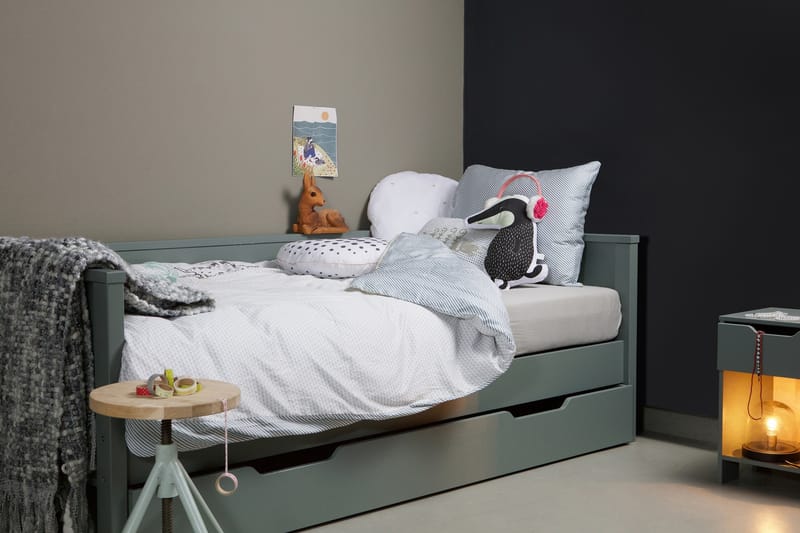 ALFWIN Dagbädd/Juniorsäng 100x200 Grön Tall - Grön - Barn & bebis - Barnmöbler - Barnsoffa
