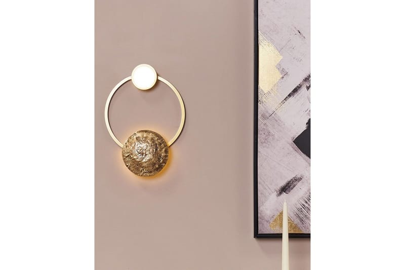 Brac LED Vägglampa - Guld - Belysning - Inomhusbelysning & lampor - Vägglampor & väggbelysning