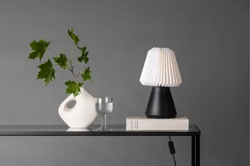 Fjällen Bordslampa - Svart - Belysning - Inomhusbelysning & lampor - Fönsterlampor & fönsterbelysning - Fönsterlampa på fot