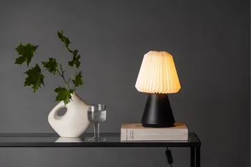 Fjällen Bordslampa - Svart - Belysning - Inomhusbelysning & lampor - Fönsterlampor & fönsterbelysning - Fönsterlampa på fot