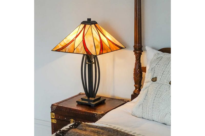 Bordslampa Quoizel Asheville - Belysning - Inomhusbelysning & lampor - Fönsterlampor & fönsterbelysning - Fönsterlampa på fot