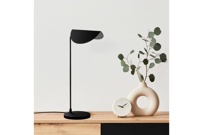 Bordslampa Sosri Svart - Svart - Belysning - Inomhusbelysning & lampor - Fönsterlampor & fönsterbelysning - Fönsterlampa på fot