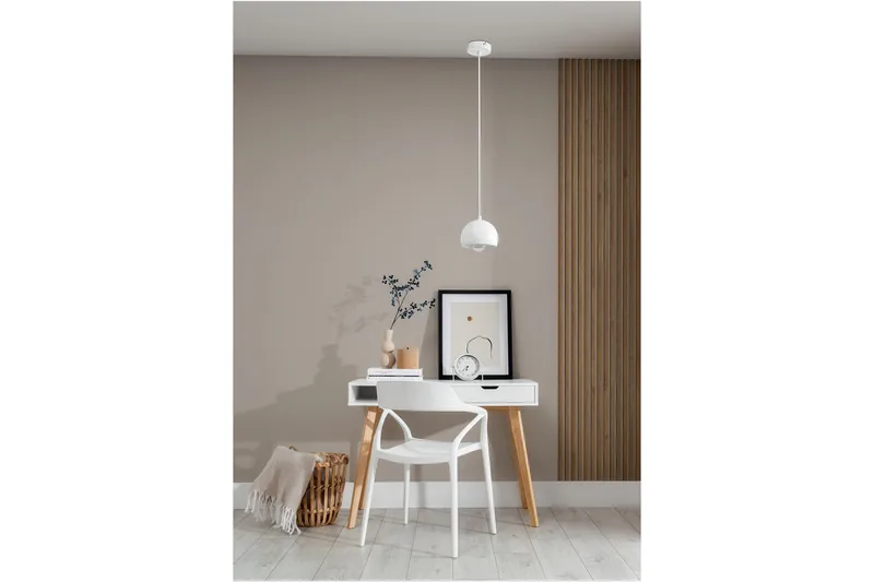 Callide Pendellampa - Svart - Belysning - Inomhusbelysning & lampor - Fönsterlampor & fönsterbelysning - Fönsterlampa hängande