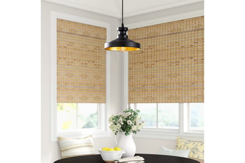 Ljuskrona Giada Svart Triangel En Fattning - Svart - Belysning - Inomhusbelysning & lampor - Fönsterlampor & fönsterbelysning - Fönsterlampa hängande