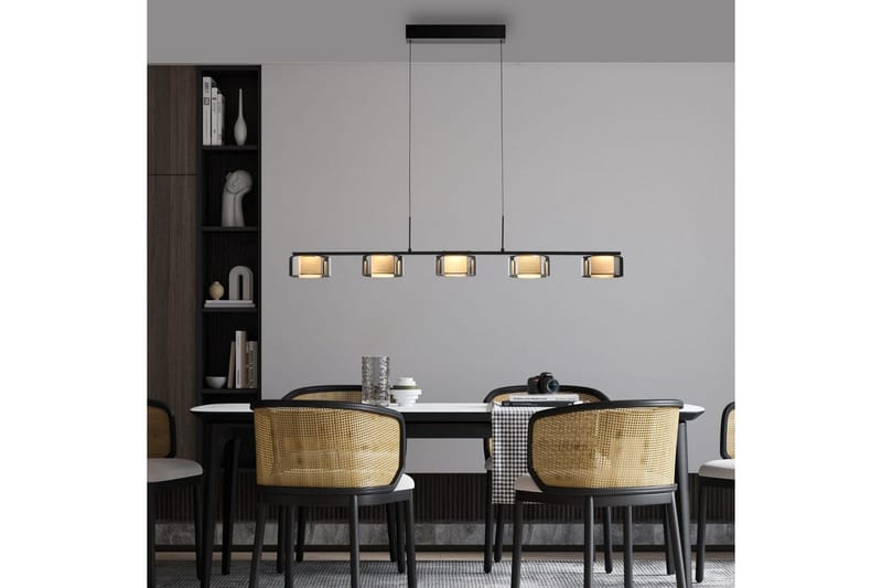 Rika Paul Neuhaus Taklampa - Black - Belysning - Inomhusbelysning & lampor - Fönsterlampor & fönsterbelysning - Fönsterlampa hängande