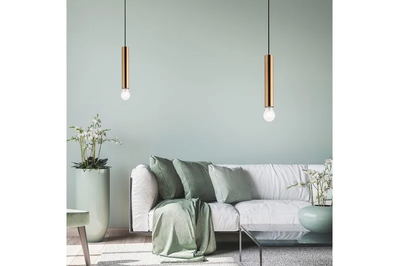 Taklampa Bruna - 9x120x9 cm, Matt mässing - Belysning - Inomhusbelysning & lampor - Fönsterlampor & fönsterbelysning - Fönsterlampa hängande