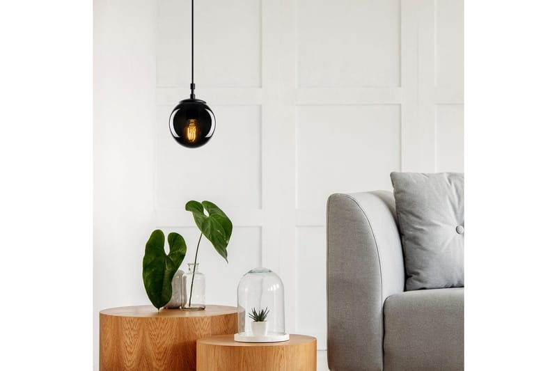 Taklampa Giuseppe Svart / Rök - Svart / Rök - Belysning - Inomhusbelysning & lampor - Fönsterlampor & fönsterbelysning - Fönsterlampa hängande