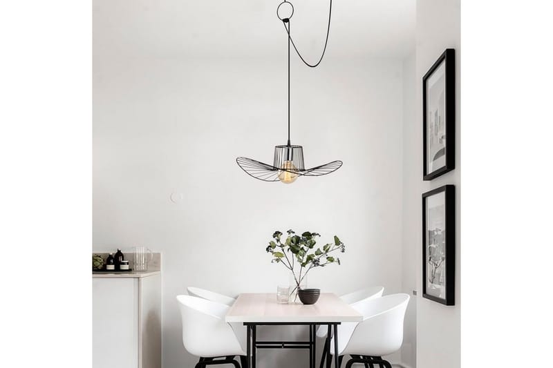 Taklampa Majrula Svart Enkeluttag - Enkeluttag - Belysning - Inomhusbelysning & lampor - Fönsterlampor & fönsterbelysning - Fönsterlampa hängande