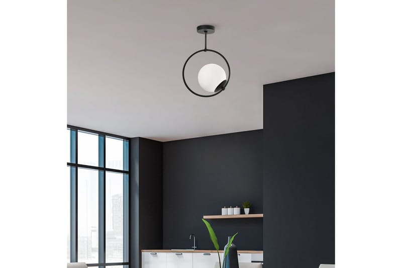 Taklampa Rate 13 Svart - Svart - Belysning - Inomhusbelysning & lampor - Fönsterlampor & fönsterbelysning - Fönsterlampa hängande