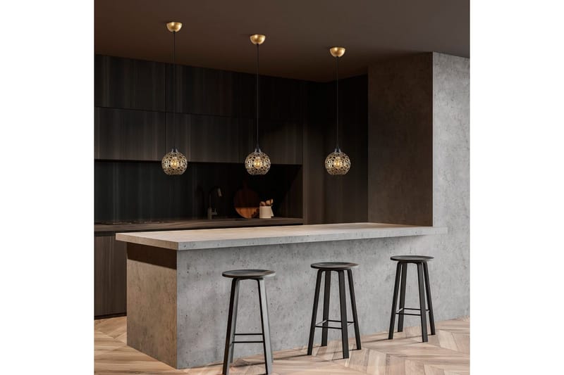 Taklampa Silen guld - Diameter: 17 cm - Belysning - Inomhusbelysning & lampor - Fönsterlampor & fönsterbelysning - Fönsterlampa hängande