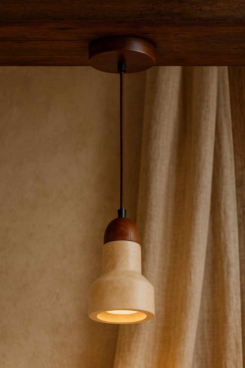 Talvenn Pendellampa - Beige Och Valnöt - Belysning - Inomhusbelysning & lampor - Fönsterlampor & fönsterbelysning - Fönsterlampa hängande