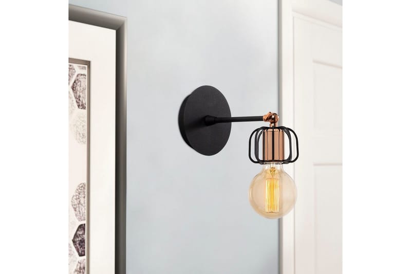 Vägglampa Griffin Inramad Svart - Svart - Belysning - Inomhusbelysning & lampor - Fönsterlampor & fönsterbelysning - Fönsterlampa hängande