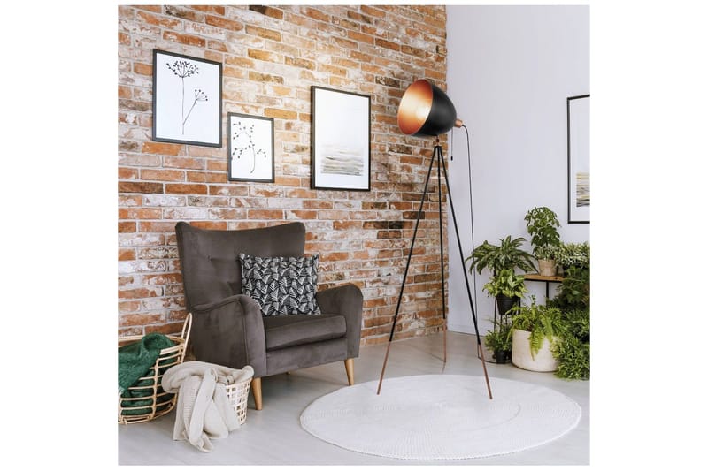 Golvlampa Eglo Chester - Svart/Koppar - Belysning - Inomhusbelysning & lampor - Golvlampor & golvbelysning