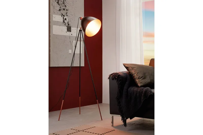 Golvlampa Eglo Chester - Svart/Koppar - Belysning - Inomhusbelysning & lampor - Golvlampor & golvbelysning