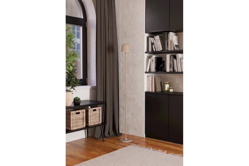 Golvlampa Eglo Mannera-L Sand - Sand - Belysning - Inomhusbelysning & lampor - Golvlampor & golvbelysning