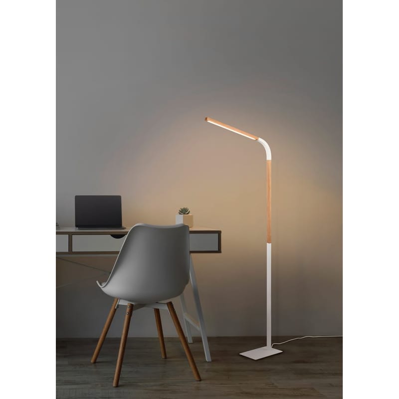 Golvlampa Norris - Mattvit/trä - Belysning - Inomhusbelysning & lampor - Golvlampor & golvbelysning