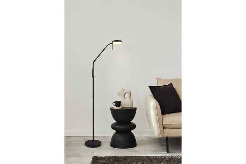 Golvlampa TRIO Moreno Mattsvart - Mattsvart - Belysning - Inomhusbelysning & lampor - Golvlampor & golvbelysning