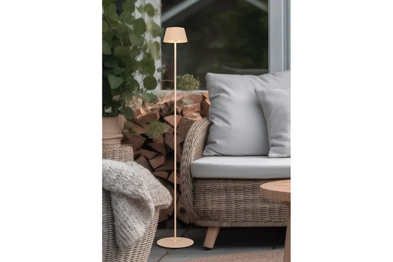 Golvlampa TRIO Suarez Sand - Sand - Belysning - Inomhusbelysning & lampor - Golvlampor & golvbelysning