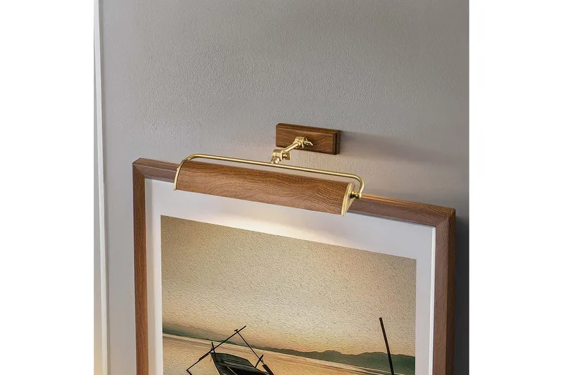 Tavelbelysning Elstead Lighting Winchfield 445x127x318 mm, Åldrad mässing & Ek effekt - 445x127x318 mm, Åldrad mässing & Ek effekt - Belysning - Inomhusbelysning & lampor - Möbelbelysning & integrerad belysning - Bokhyllebelysning