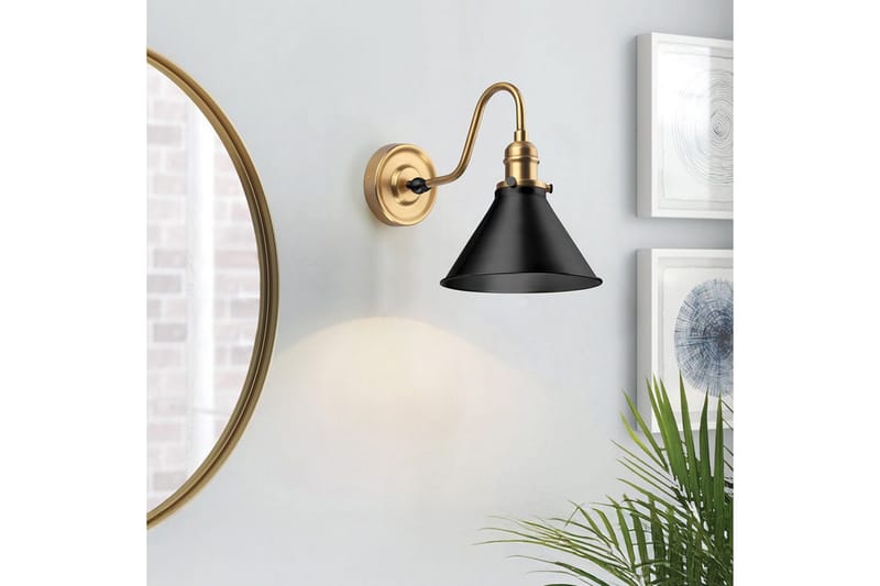 Provence Elstead Lighting Vägglampa - Brass||Black - Belysning - Inomhusbelysning & lampor - Sänglampa - Sänglampa vägg