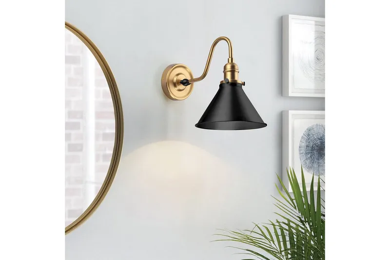 Provence Elstead Lighting Vägglampa - Brass||Black - Belysning - Inomhusbelysning & lampor - Sänglampa - Sänglampa vägg