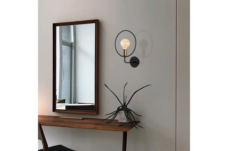Vägglampa Sufia svart - Svart - Belysning - Inomhusbelysning & lampor - Sänglampa - Sänglampa vägg