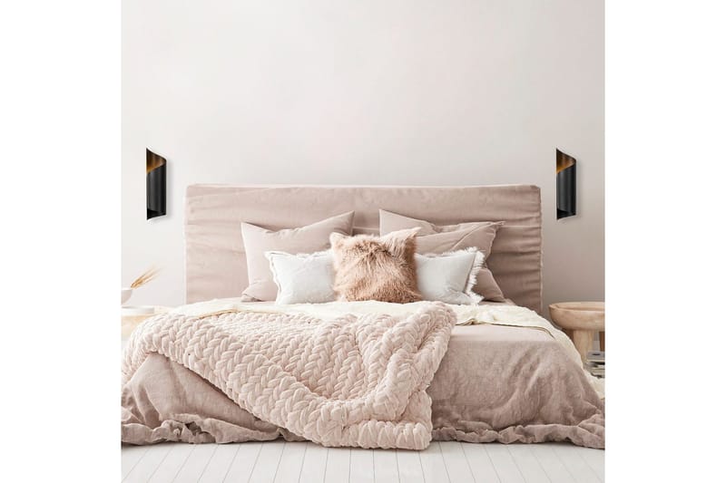 Vägglampa Sugana Fira Svart - Svart - Belysning - Inomhusbelysning & lampor - Sänglampa - Sänglampa vägg