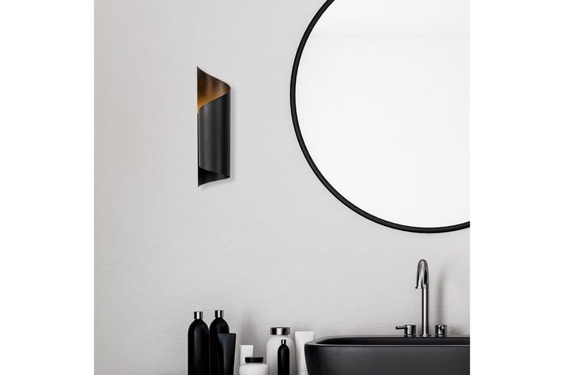 Vägglampa Sugana Fira Svart - Svart - Belysning - Inomhusbelysning & lampor - Sänglampa - Sänglampa vägg