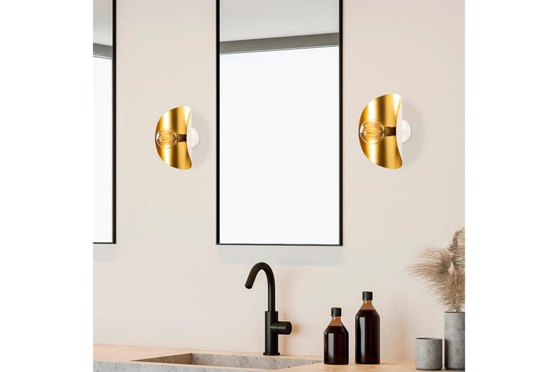 Vägglampa Sugana Vira Vit / Rany - Guld/Vit - Belysning - Inomhusbelysning & lampor - Sänglampa - Sänglampa vägg