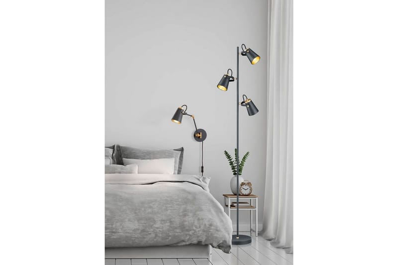 Vägglampa TRIO Edward - Belysning - Inomhusbelysning & lampor - Sänglampa - Sänglampa vägg