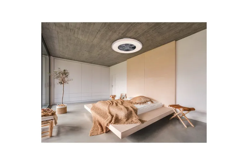 Fläkt TRIO Harstad - Belysning - Inomhusbelysning & lampor - Taklampor & takbelysning - Plafond