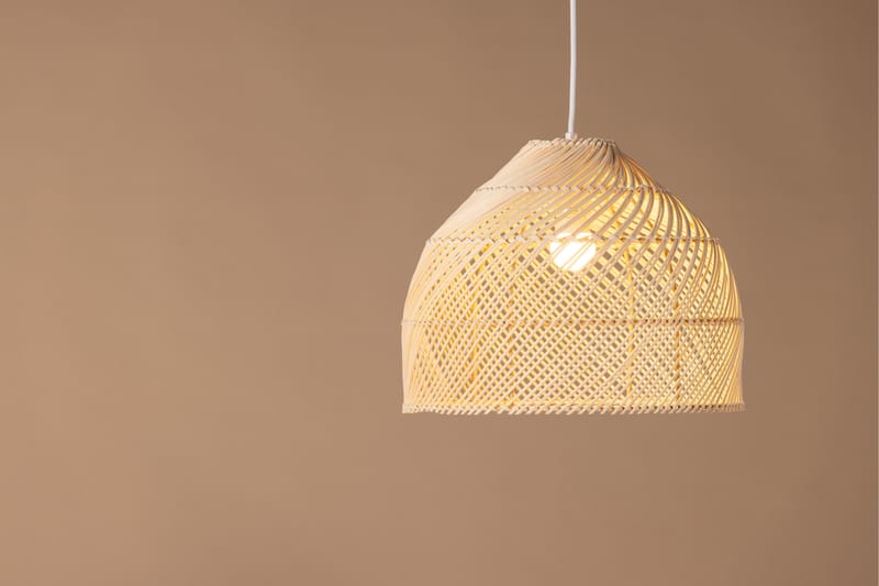 Druvish Pendellampa 27 cm Trä/natur - Kökslampa & pendellampa - Sovrumslampa - Fönsterlampa hängande