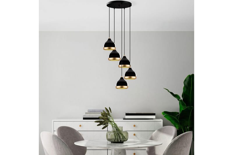 Ljuskrona Soodni Fem Sufia Svart - Svart - Belysning - Inomhusbelysning & lampor - Taklampor & takbelysning - Kökslampa & pendellampa