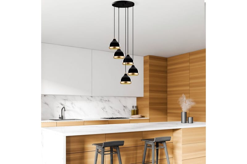 Ljuskrona Soodni Fem Sufia Svart - Svart - Belysning - Inomhusbelysning & lampor - Taklampor & takbelysning - Kökslampa & pendellampa