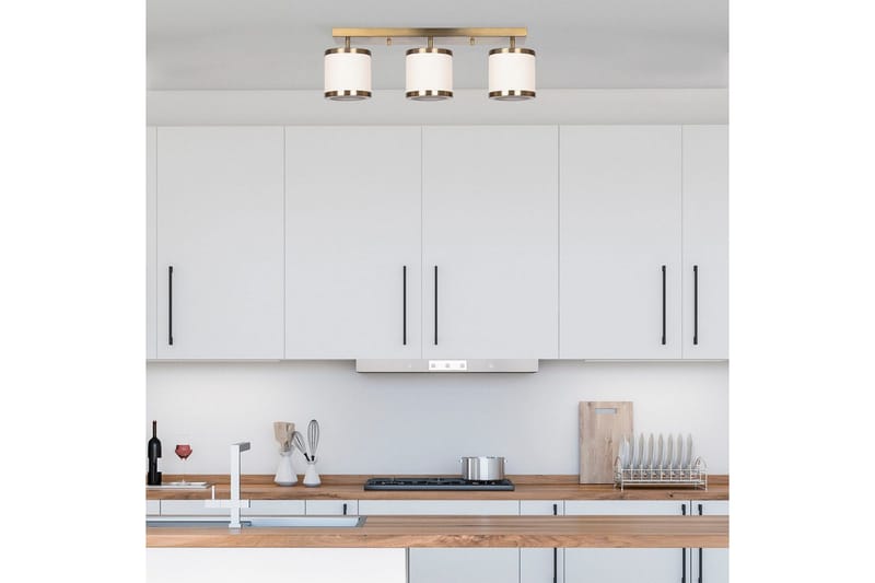 Ljuskrona Talra Three Vintage - Guld - Belysning - Inomhusbelysning & lampor - Taklampor & takbelysning - Plafond