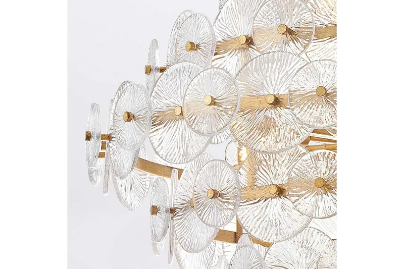 Rene Hinkley Krona - Brass - Belysning - Inomhusbelysning & lampor - Taklampor & takbelysning - Kristallkrona & takkrona