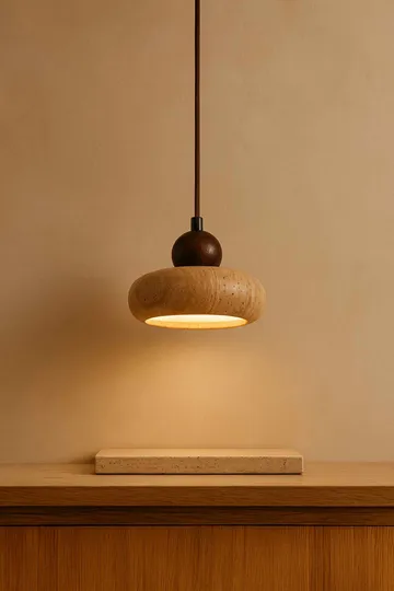 Serros Pendellampa - Beige Och Valnöt - Belysning - Inomhusbelysning & lampor - Taklampor & takbelysning - Kristallkrona & takkrona