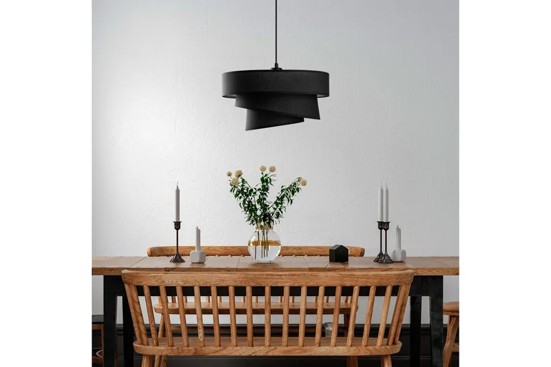 Taklampa Miwako Svart - Svart - Belysning - Inomhusbelysning & lampor - Taklampor & takbelysning - Kökslampa & pendellampa