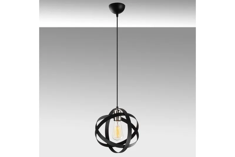 Taklampa Voroa Svart / Nickel - Svart / Nickel - Belysning - Inomhusbelysning & lampor - Taklampor & takbelysning - Kökslampa & pendellampa