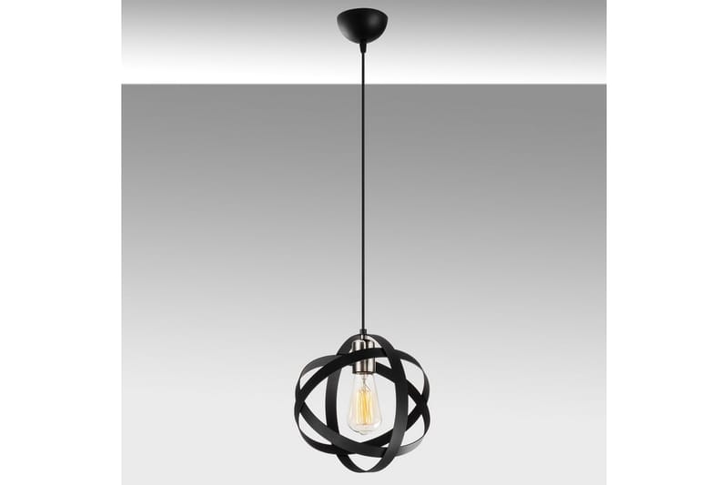 Taklampa Voroa Svart / Nickel - Svart / Nickel - Belysning - Inomhusbelysning & lampor - Taklampor & takbelysning - Kökslampa & pendellampa