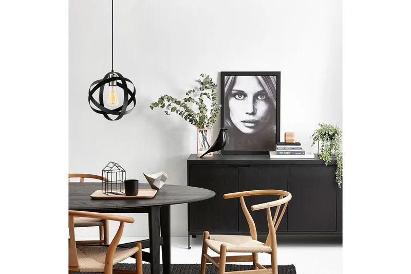 Taklampa Voroa Svart / Nickel - Svart / Nickel - Belysning - Inomhusbelysning & lampor - Taklampor & takbelysning - Kökslampa & pendellampa