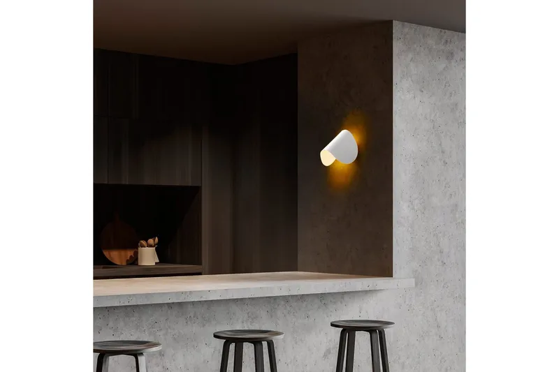 Vägglampa Koeia Chrome - Vit - Belysning - Inomhusbelysning & lampor - Vägglampor & väggbelysning