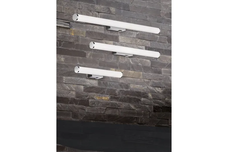 Mattimo H2O LED Vägglampa 40cm krom - Krom - Belysning - Inomhusbelysning & lampor - Möbelbelysning & integrerad belysning - Spegelbelysning