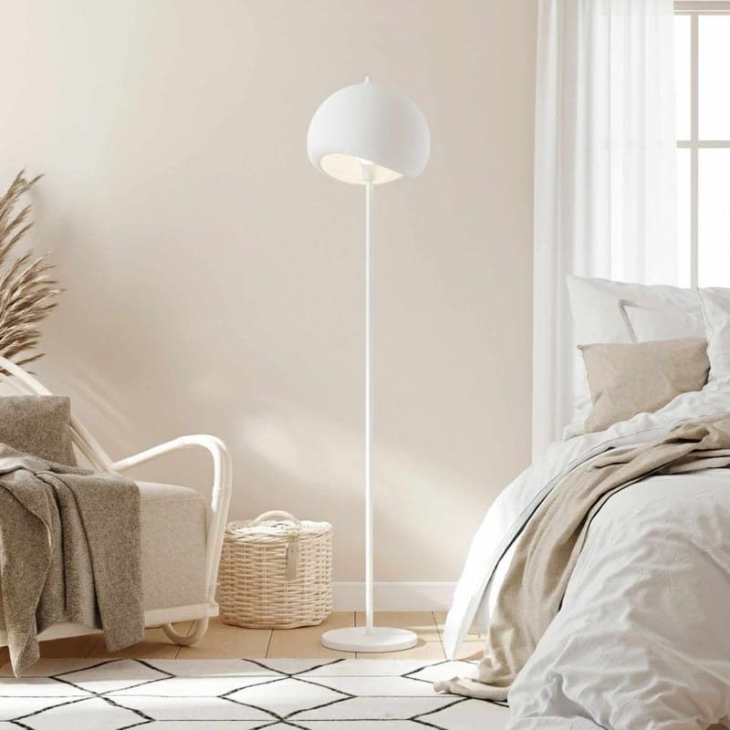 Vyrel Golvlampa 34 cm - Vit - Belysning - Inomhusbelysning & lampor - Golvlampor & golvbelysning