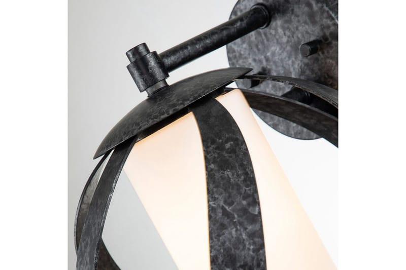 Utomhusvägglampa Quoizel Smed - Belysning - Utomhusbelysning - Fasadbelysning