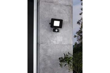 Väggstrålkastare Utebelysning Eglo Faedo 3 med Sensor 20W, Svart - Svart - Belysning - Utomhusbelysning - Fasadbelysning