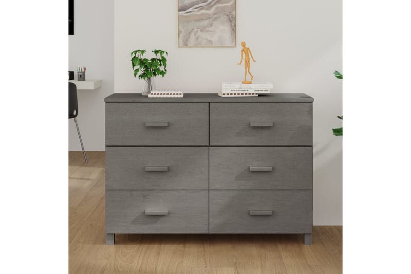 beBasic Skänk ljusgrå 113x40x80 cm massiv furu - Förvaring - Förvaringsmöbler - Skänkar & sideboards
